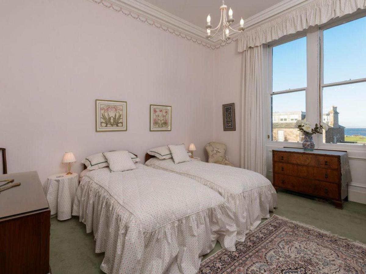 Benholm -Stunning 3-Bed Apartment In North Berwick Exterior photo