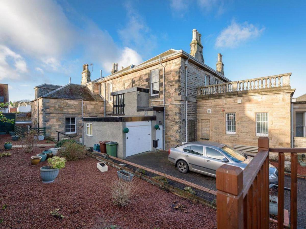 Benholm -Stunning 3-Bed Apartment In North Berwick Exterior photo