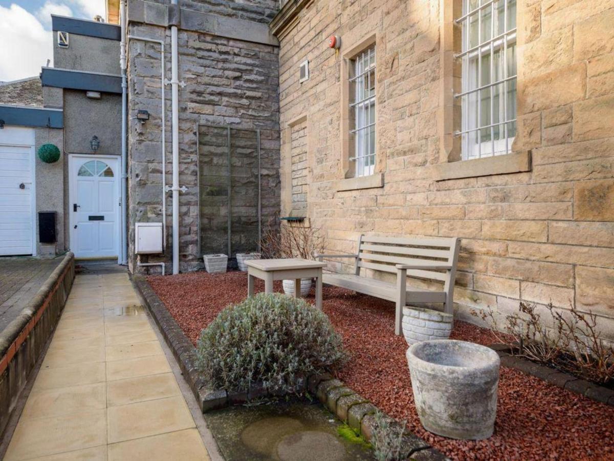 Benholm -Stunning 3-Bed Apartment In North Berwick Exterior photo